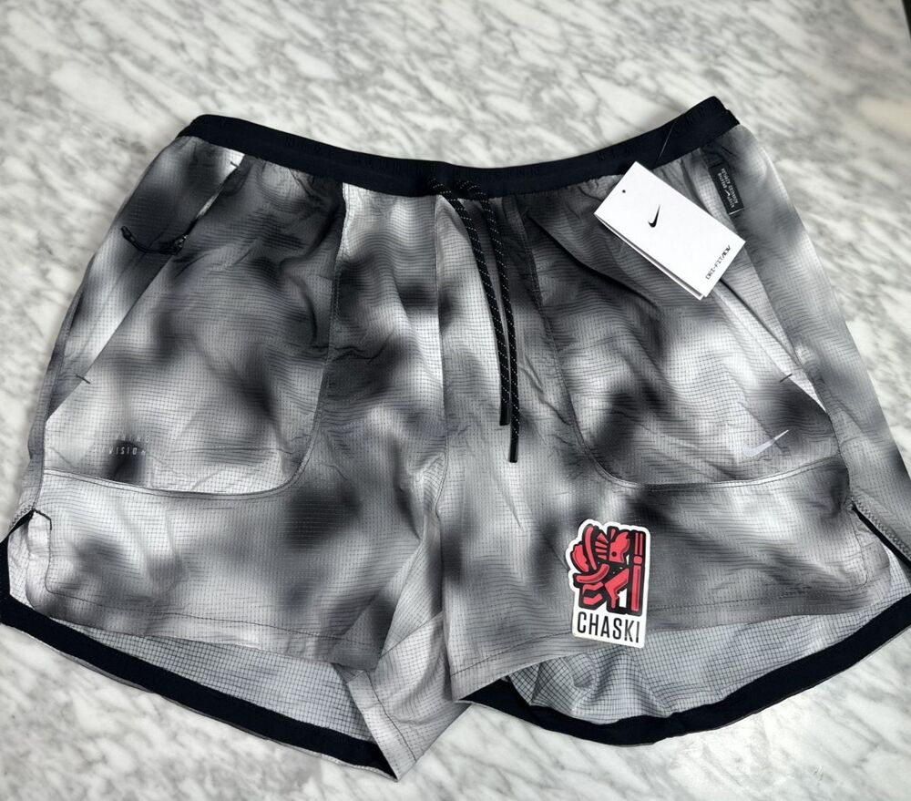 Nike Running Division Dri-FIT ADV 4" Shorts Black racing Men's Large HJ4150-010